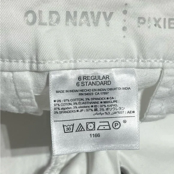 Preloved-OLD NAVY White Pixie Shorts, Women’s Shorts, Summer Shorts - Picture 11 of 13